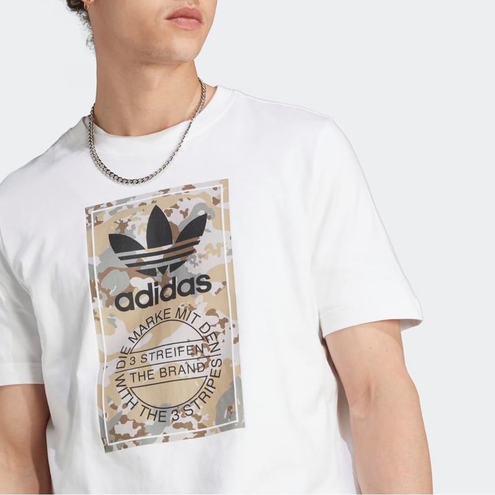 Graphics Camo Tongue Label Tee